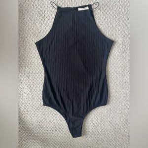 Sezane Lizzie Bodysuit in black